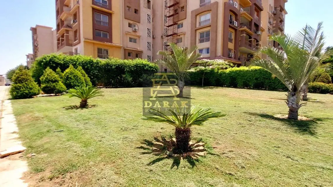 شقه للايجار مدينتي  ارضي 245-65 حديقهB3فيو جاردن