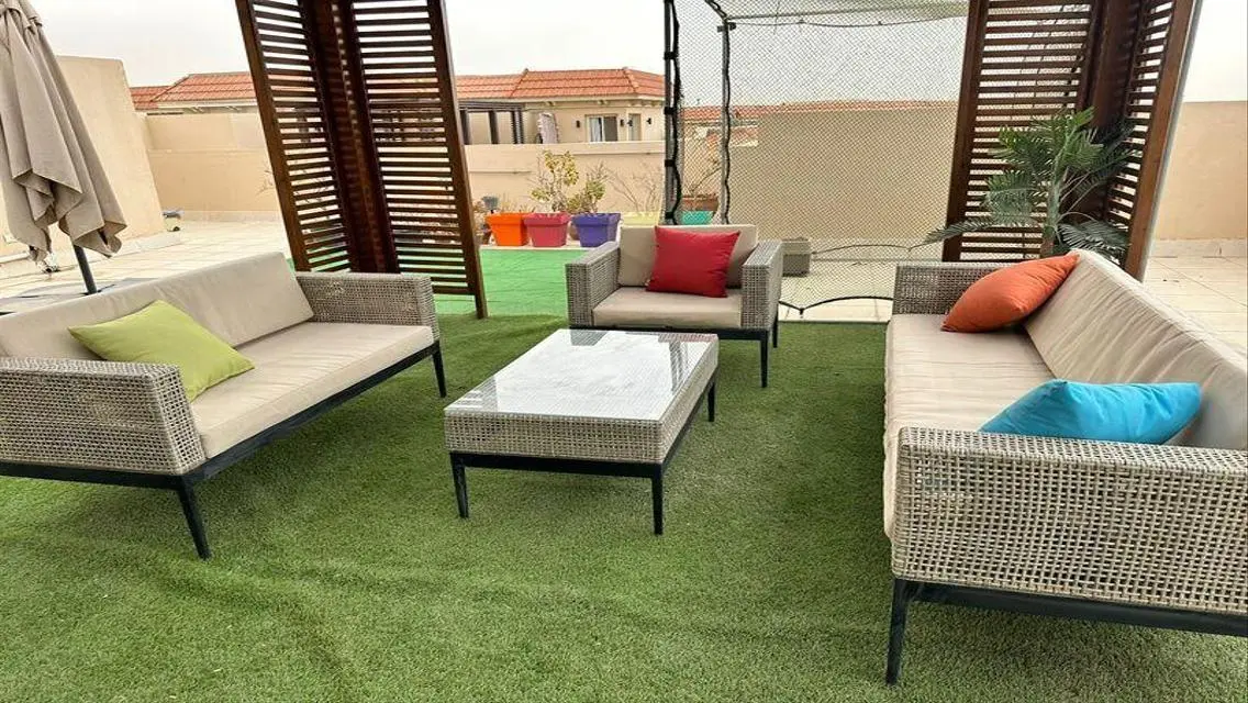 Fully Furnished Apartment for rent  in 90 Avenue