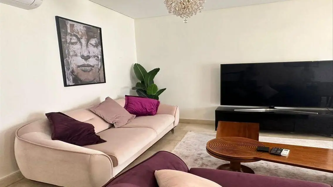 Fully Furnished Apartment for rent  in 90 Avenue