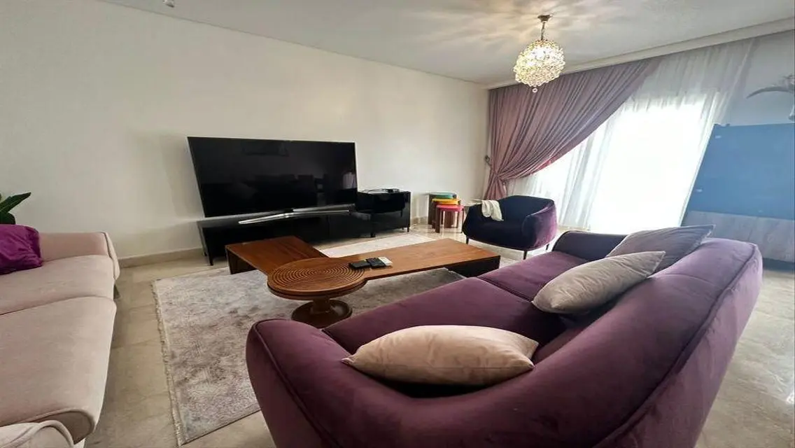 Fully Furnished Apartment for rent  in 90 Avenue