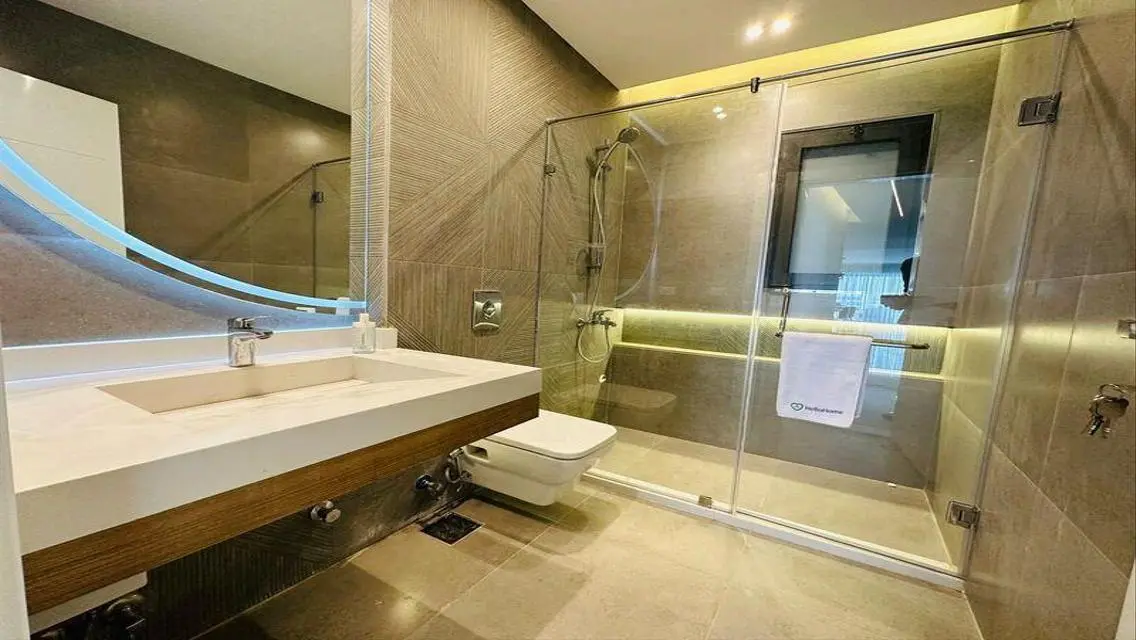 apartment for rent in Lake View in New Cairo     .