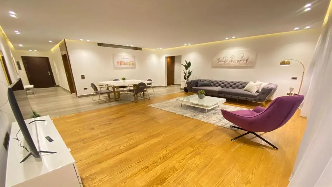 apartment for rent, fully furnished, in Lake View,