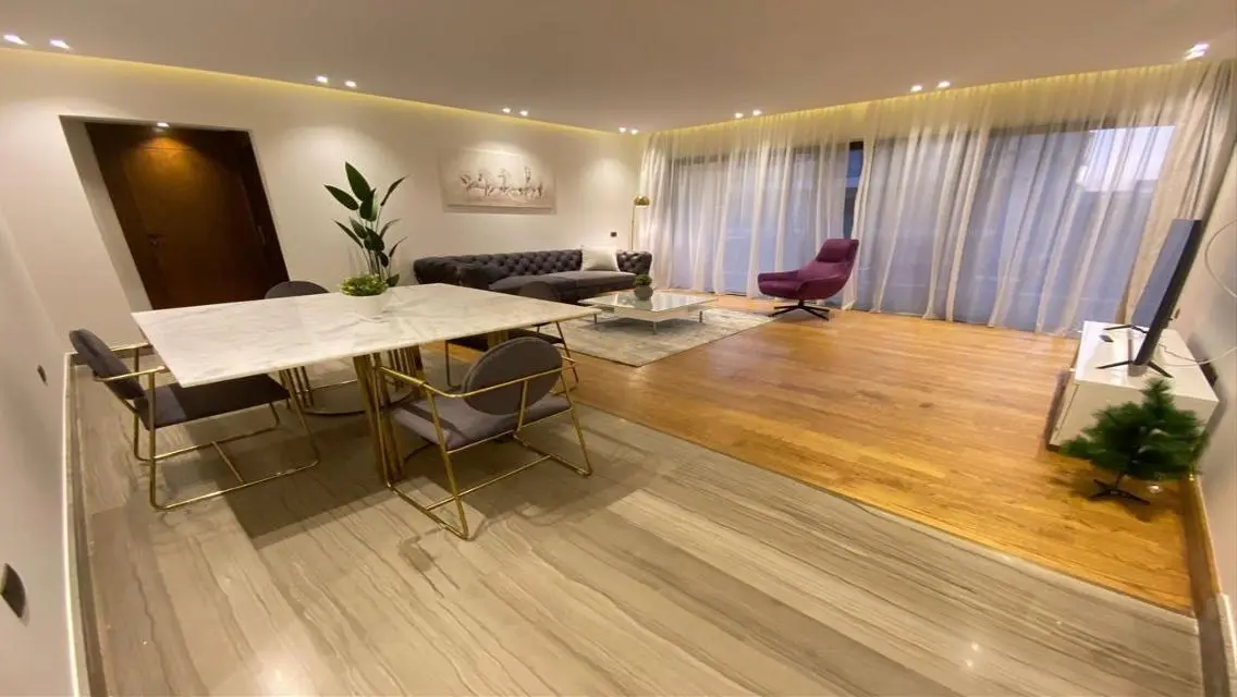 apartment for rent, fully furnished, in Lake View,