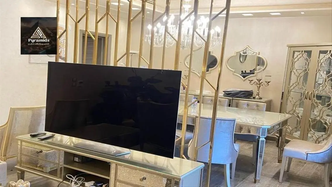 فيلا مفروش للايجار في بالم هيلز         .