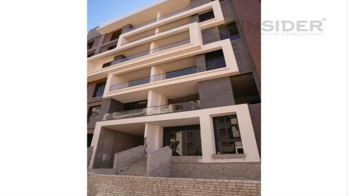 Luxurious Apartment in La Mirada 9, 2 Bedrooms at an Attractive Price