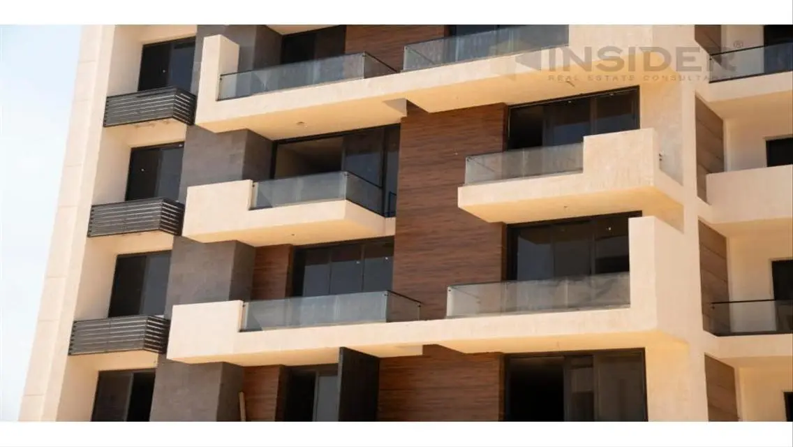 Luxurious Apartment in La Mirada 9, 2 Bedrooms at an Attractive Price