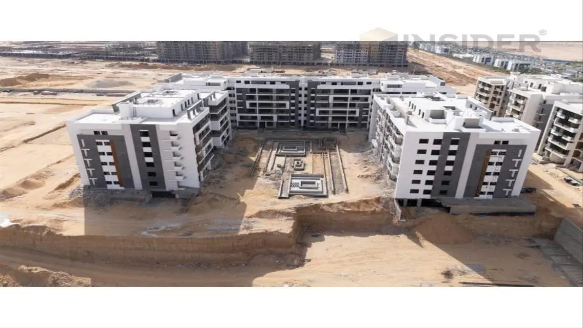 Luxurious Apartment in La Mirada 9, 2 Bedrooms at an Attractive Price