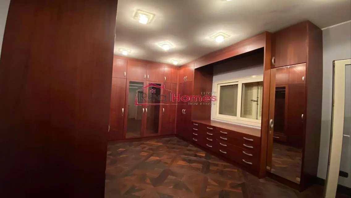 Bright modern renovated apartment for rent