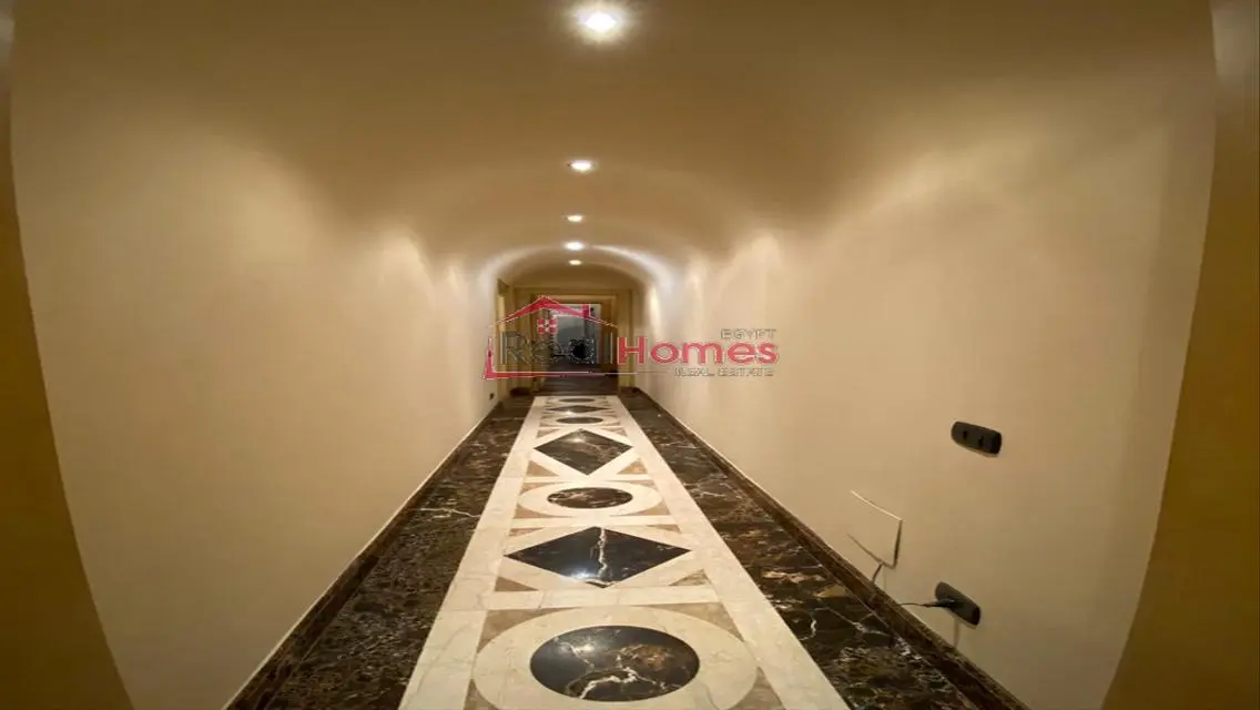 Bright modern renovated apartment for rent