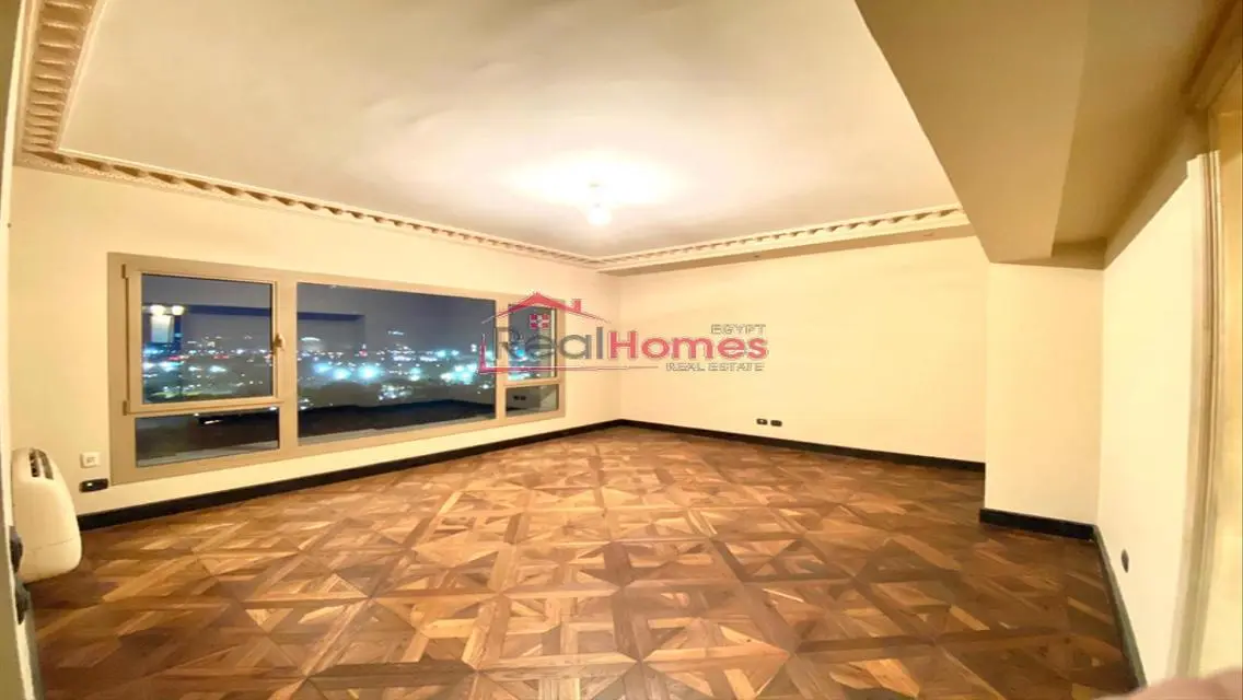 Bright modern renovated apartment for rent