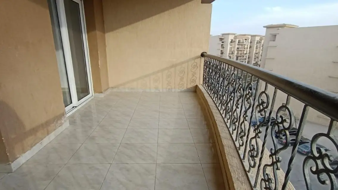 Apartment Ready To Move162m For Sale In Phase 7
