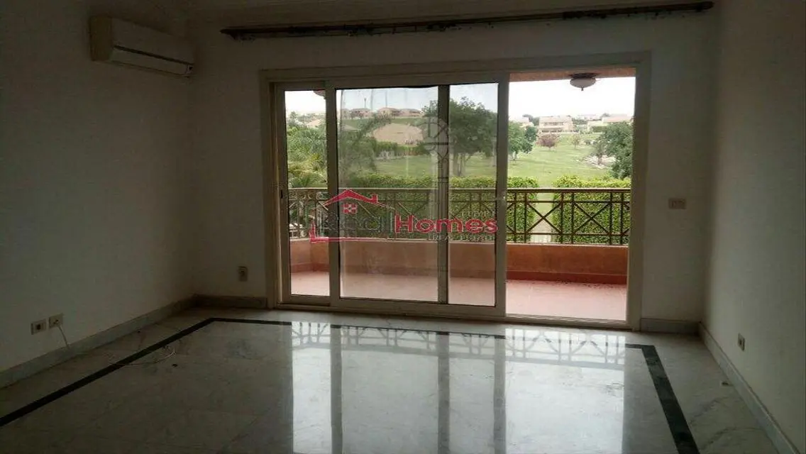 semi furnished villa for rent with golf view