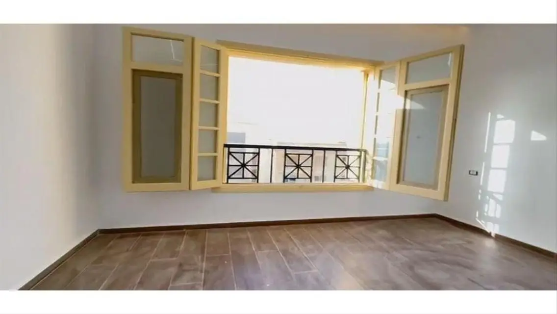 Luxurious Apartment for Sale with Spacious Layout