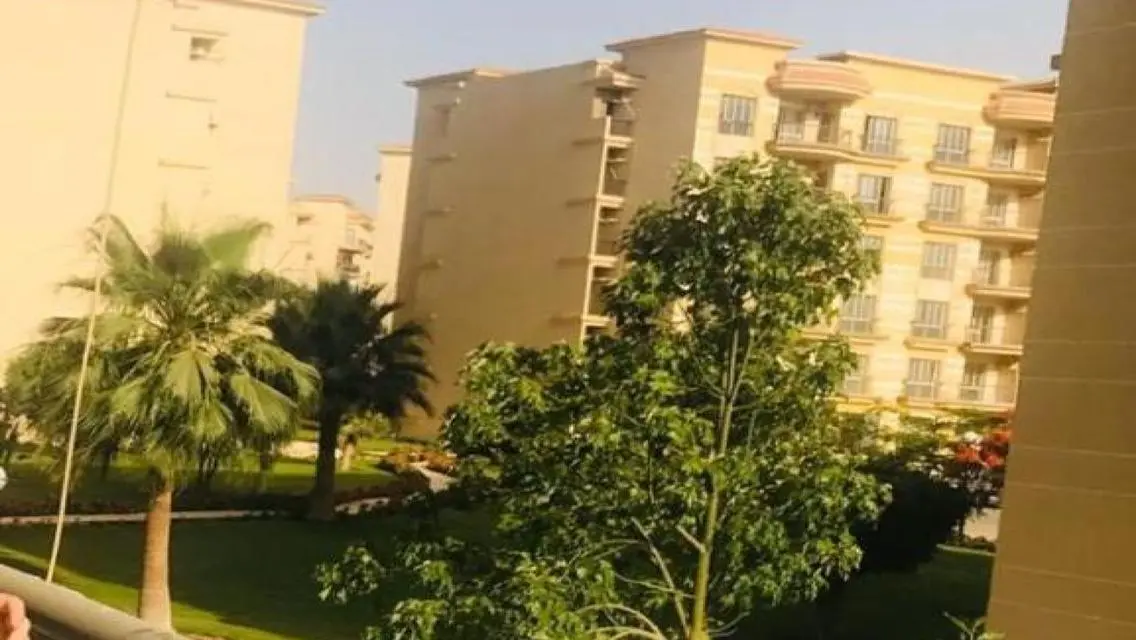 شقة مفروش للايجار99م ف المرحلة التاسعة جاهزه للسكن