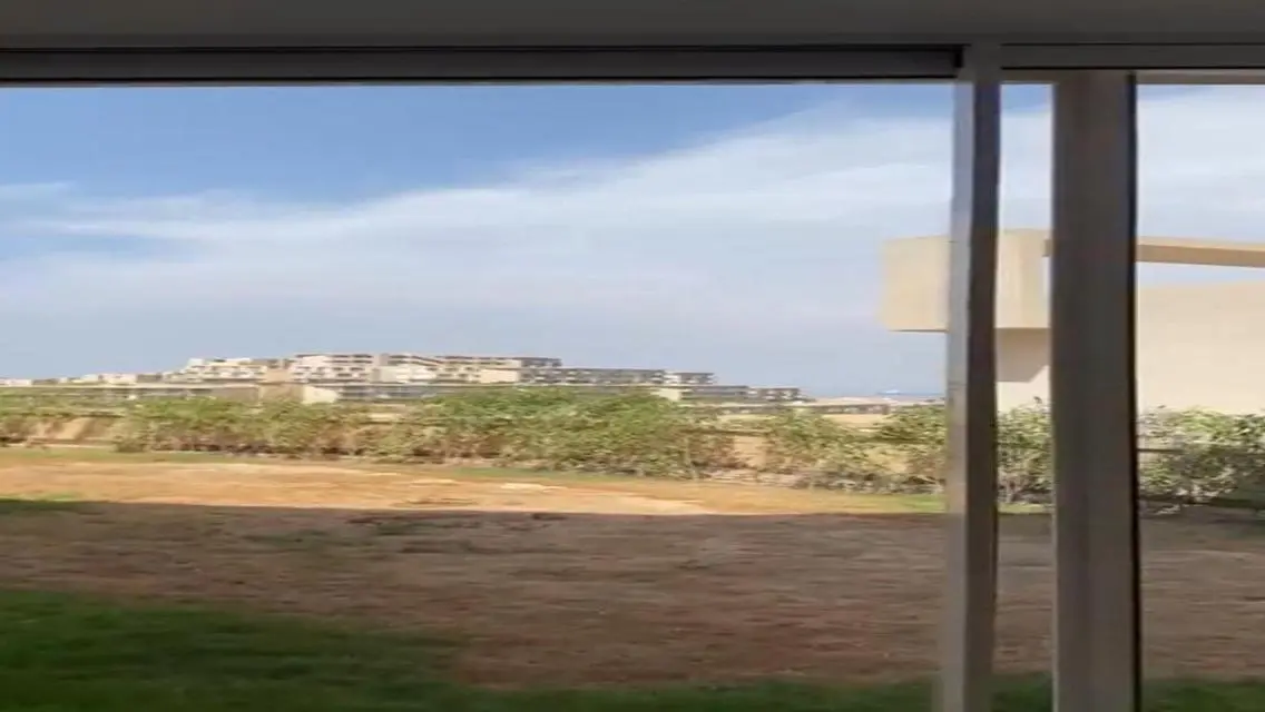 شاليه مميز للبيع في المونت جلاله العين السخنه
