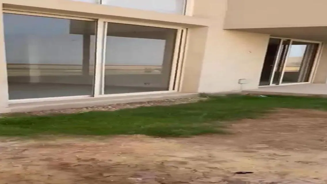 شاليه مميز للبيع في المونت جلاله العين السخنه