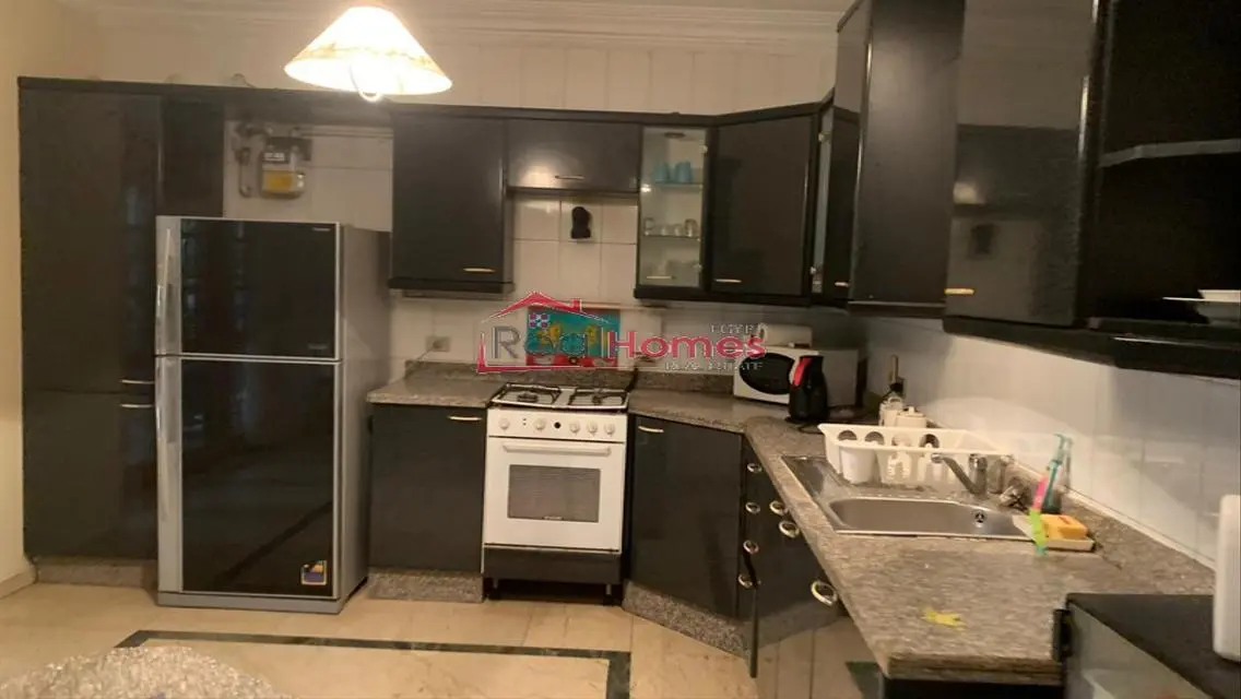 Apartment ground with garden fully furnished