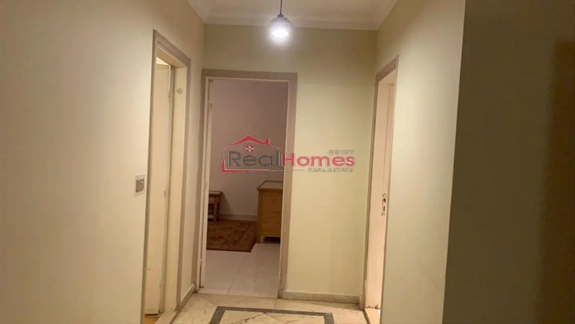 Apartment ground with garden fully furnished