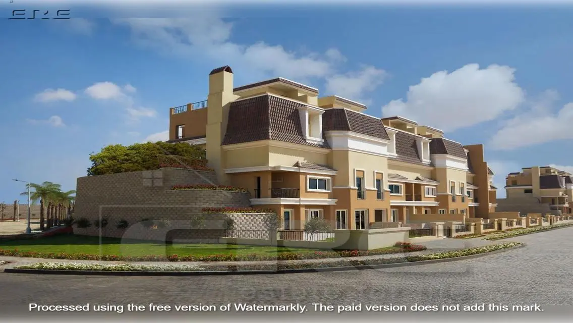 Stunning Lakeview Villa in the Heart of the City