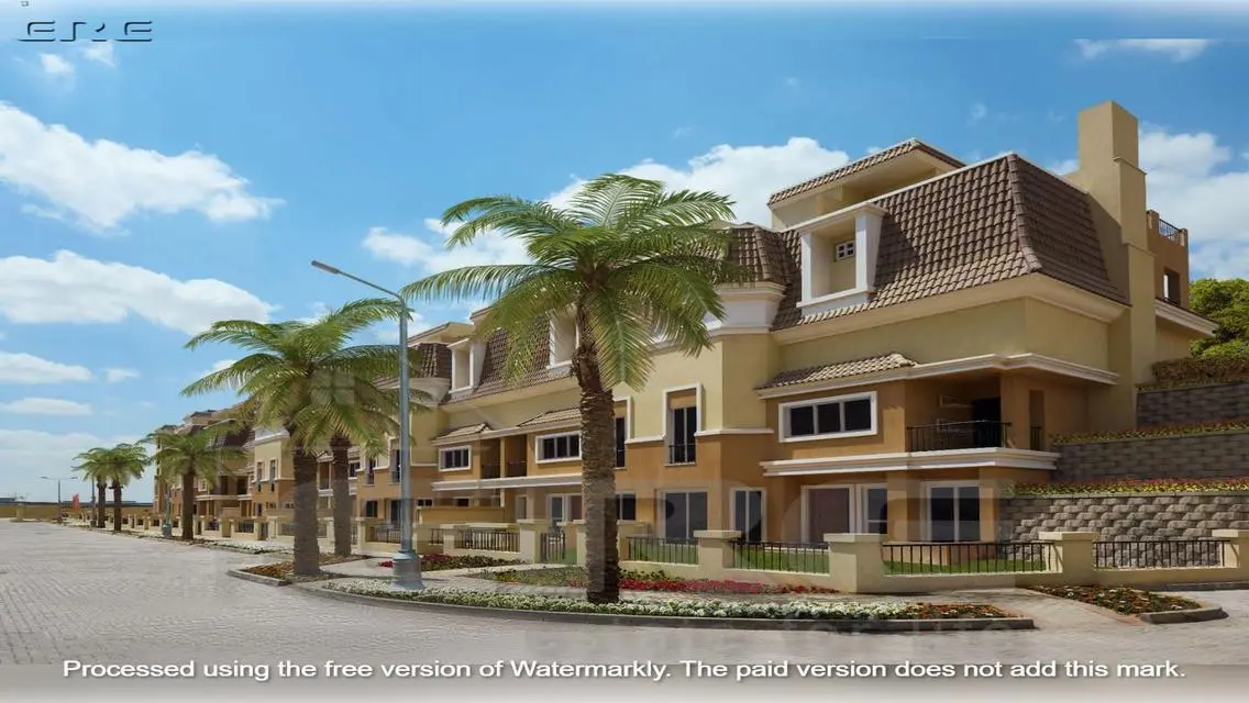 Stunning Lakeview Villa in the Heart of the City