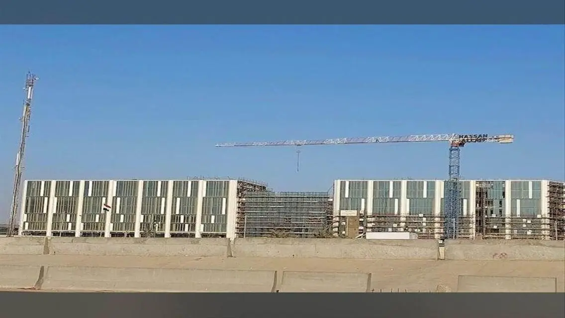 عياده للبيع مقدم 400 الف التقسيط ع اطول فتره سداد.