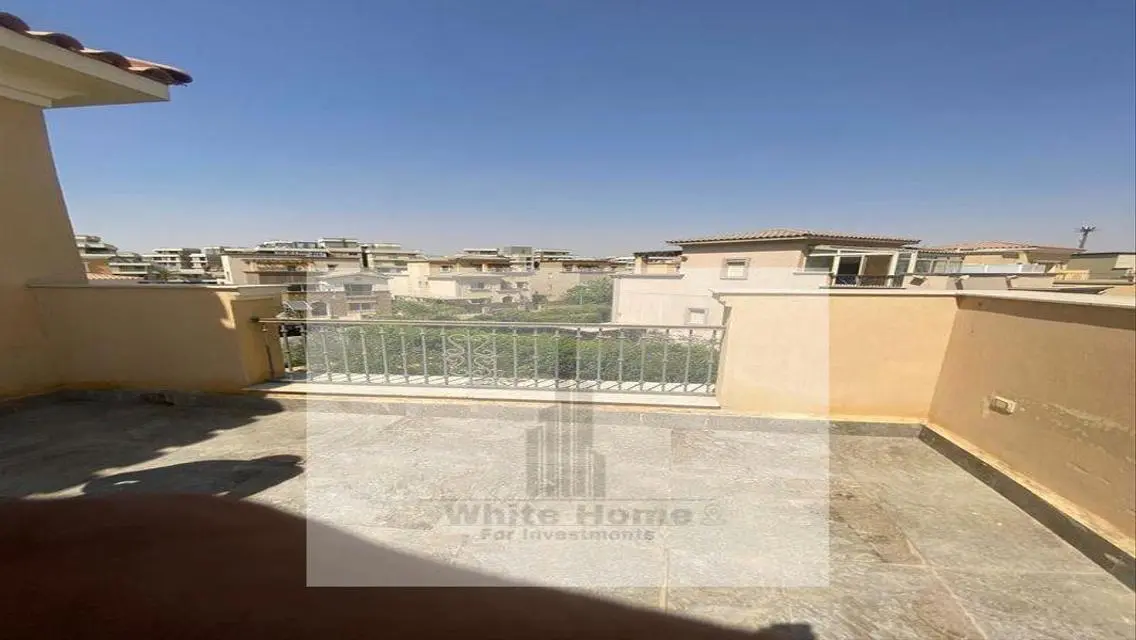 فيلا للايجار نصف مفروش  بسعر مميز ف كومبوند ميفيدا