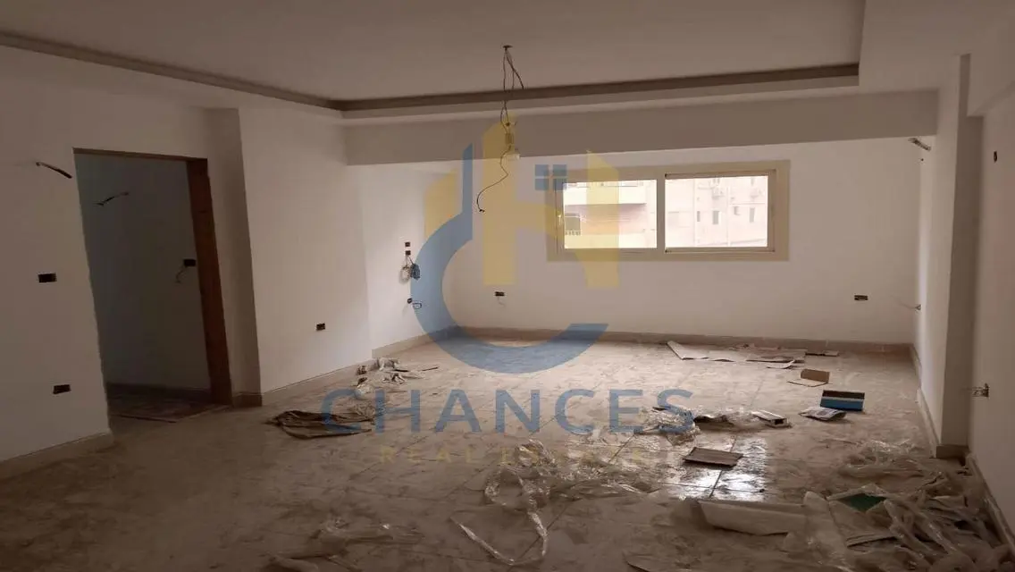 Apartment for sale in Sharq Al-Thalath Al-Maadi