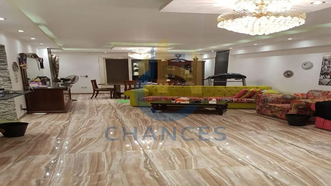 Apartment for sale in Street 77 in Old Maadi