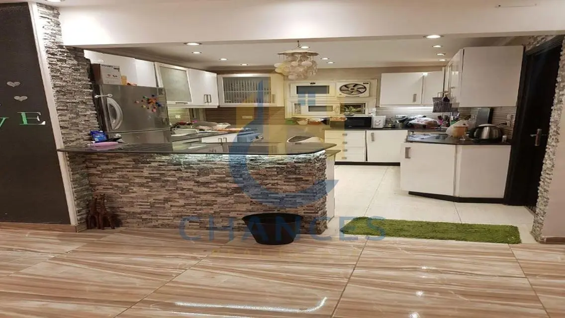 Apartment for sale in Street 77 in Old Maadi