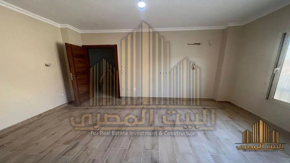 للبيع 225م في بروميناد القاهره الجديده موقع ممتاز