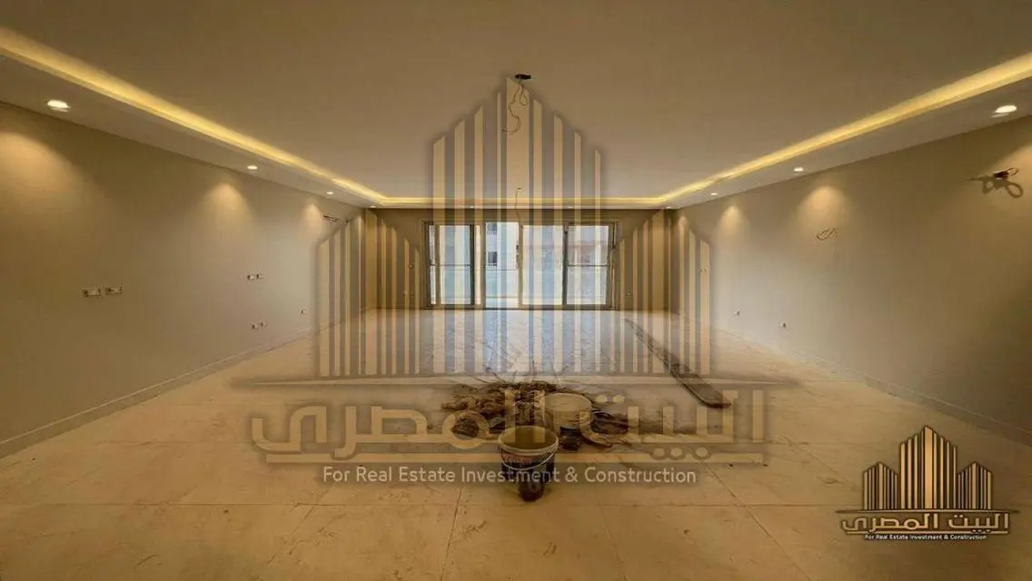 للبيع 225م في بروميناد القاهره الجديده موقع ممتاز