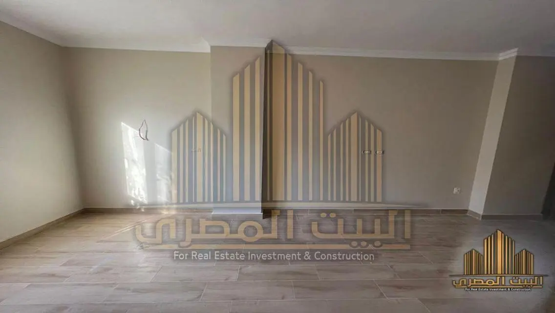 للبيع 225م في بروميناد القاهره الجديده موقع ممتاز