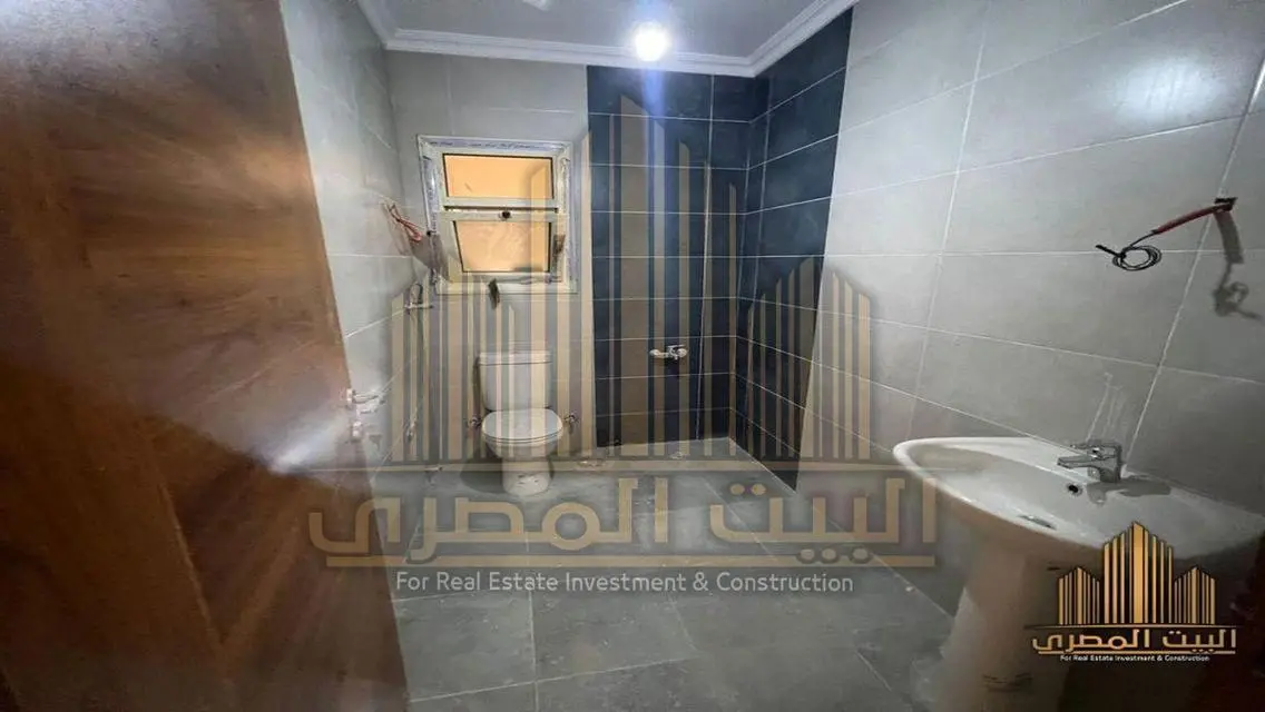 للبيع 225م في بروميناد القاهره الجديده موقع ممتاز