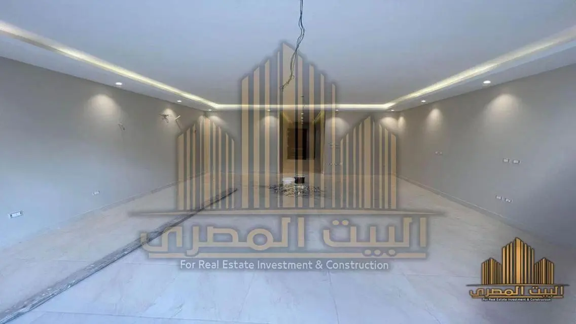 للبيع 225م في بروميناد القاهره الجديده موقع ممتاز
