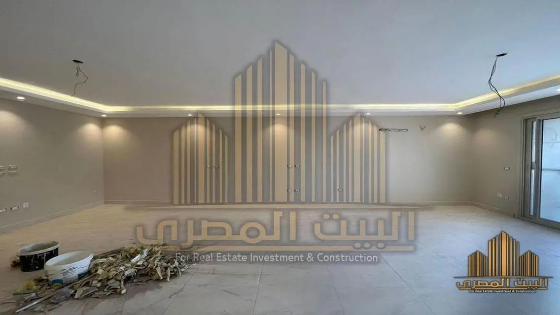 للبيع 225م في بروميناد القاهره الجديده موقع ممتاز
