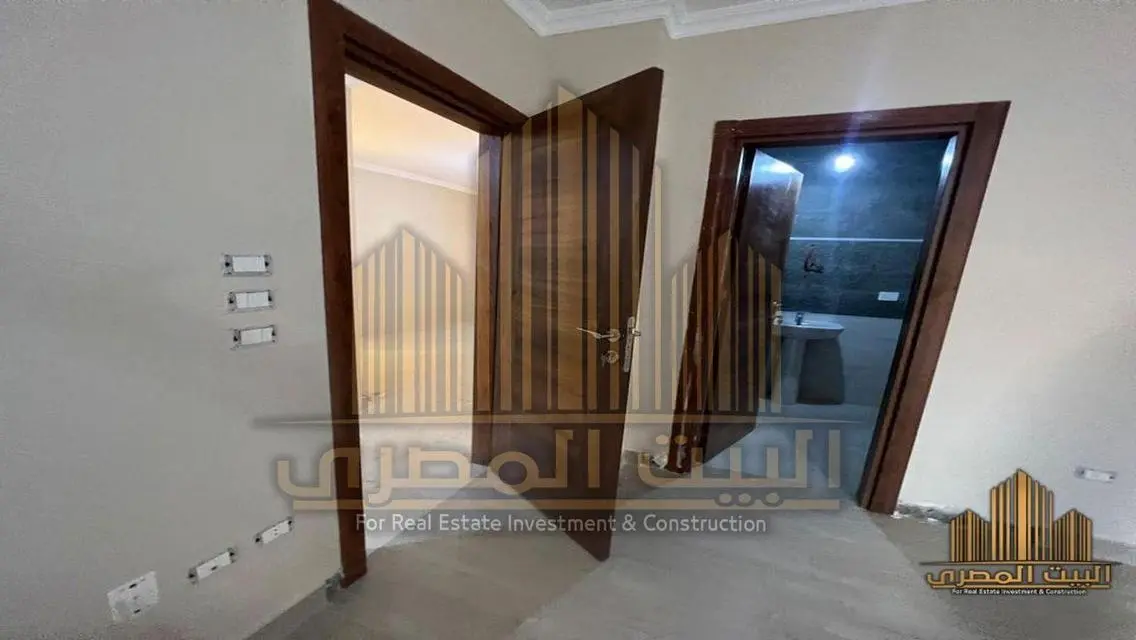 للبيع 225م في بروميناد القاهره الجديده موقع ممتاز
