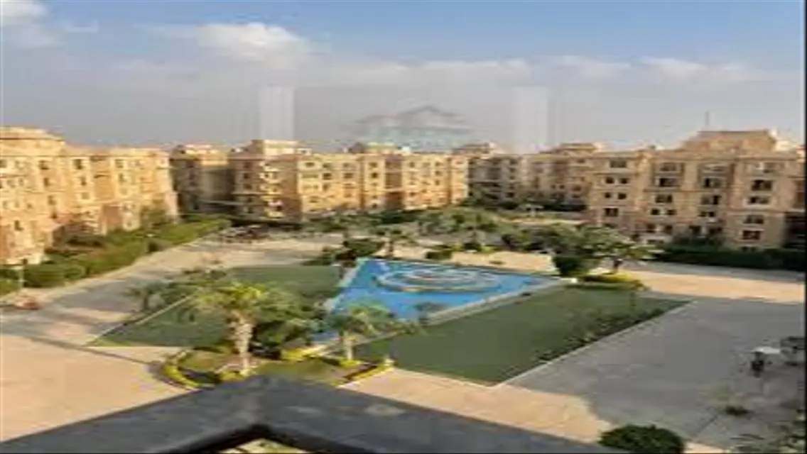 شقة للايجار الفاضي الحي الايطالي  حدائق اكتوبر