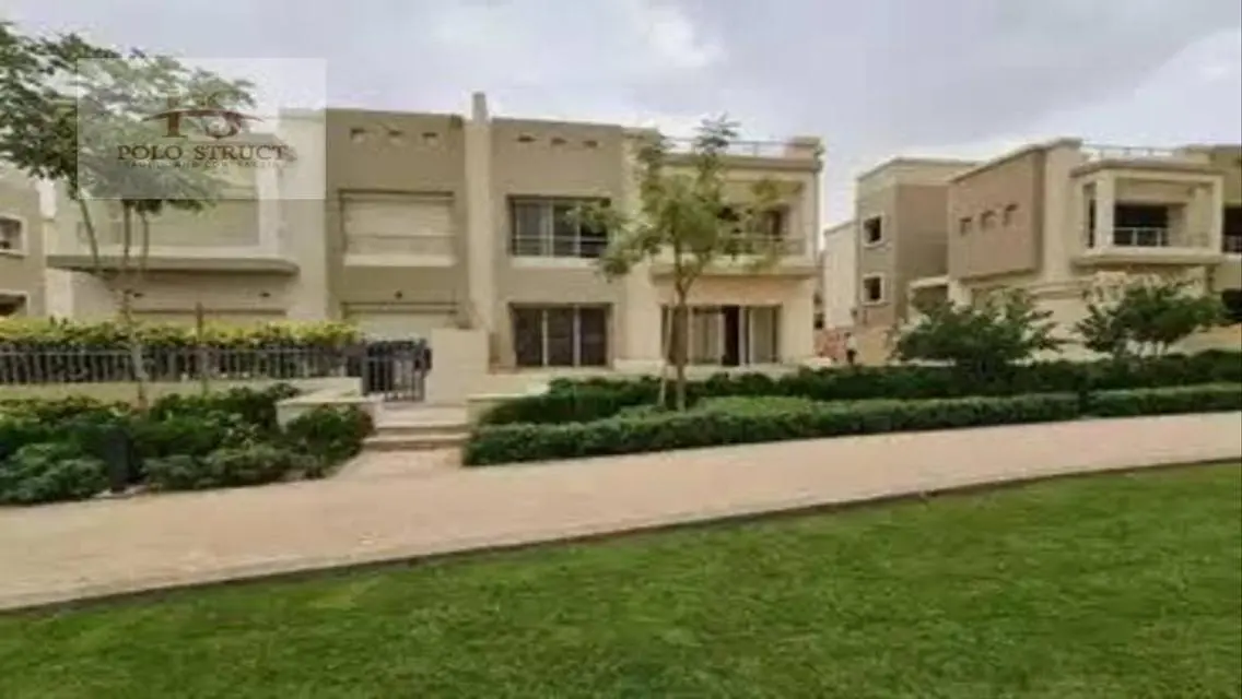 فيلا فاخرة للبيع في منطقة متميزة