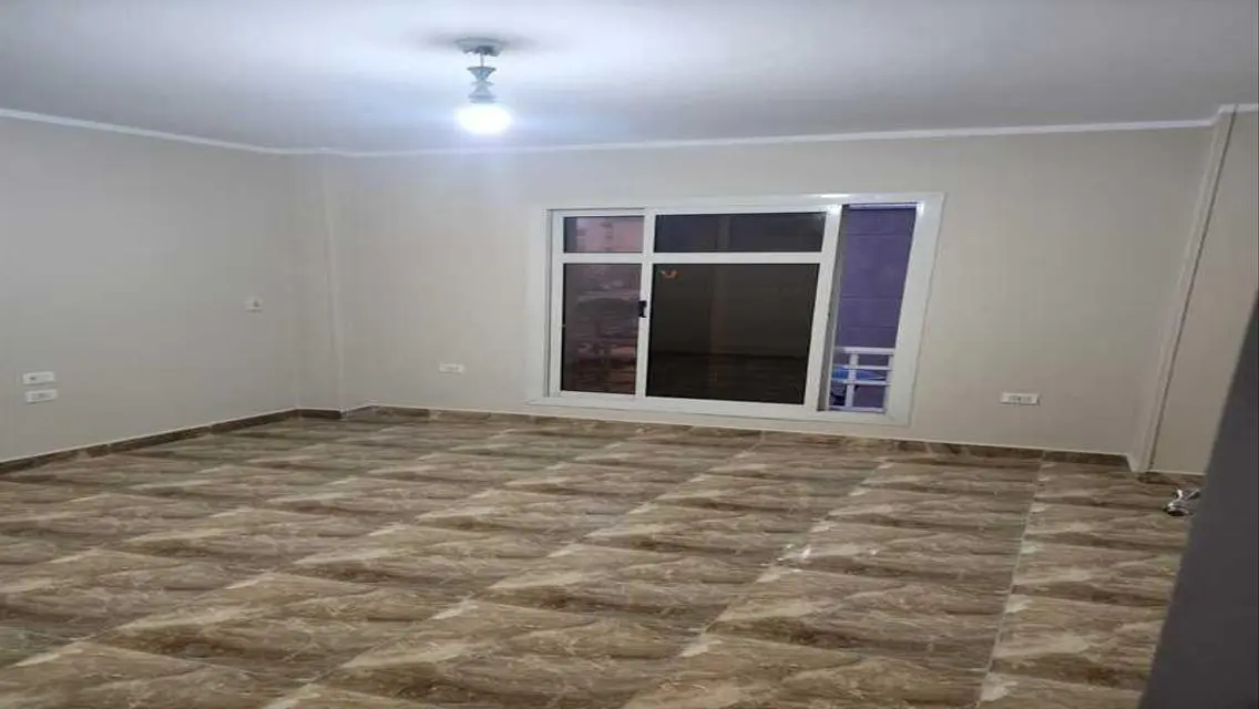 شقة للبيع في مدينتي 3 غرف كاش في B7 بسعر مميز