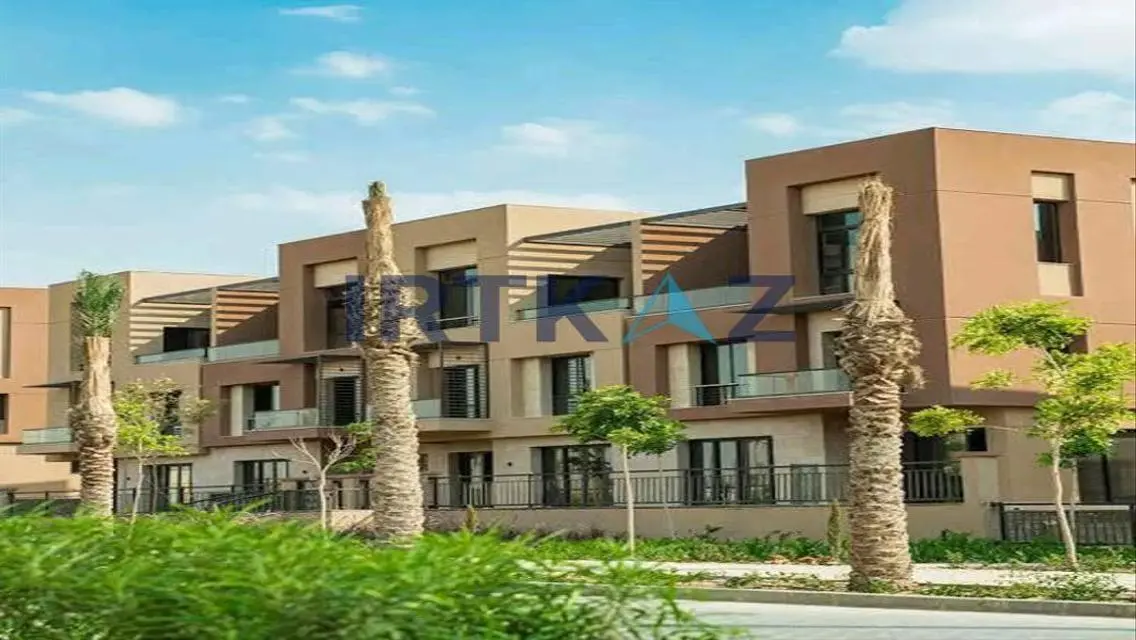 تاون هاوس لقطه في اول طرح فلل في التجمع لمراكز