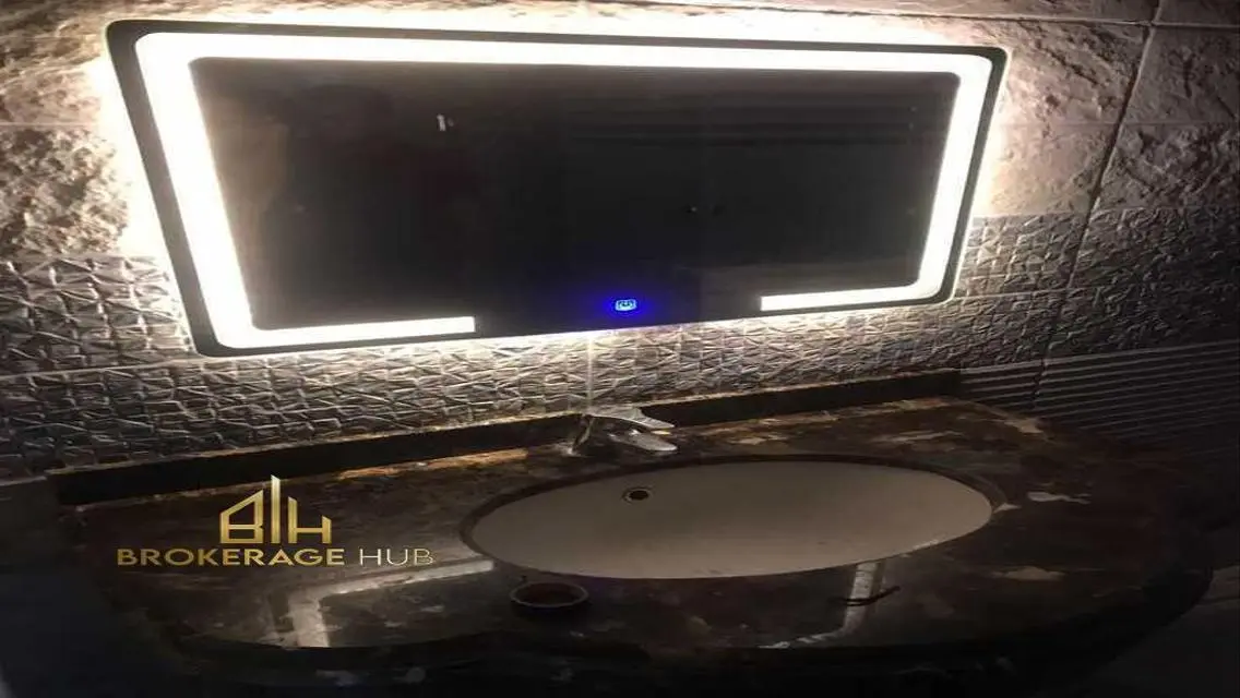 شقة للأيجار لوكيشن مميز جالريا مون فالى,