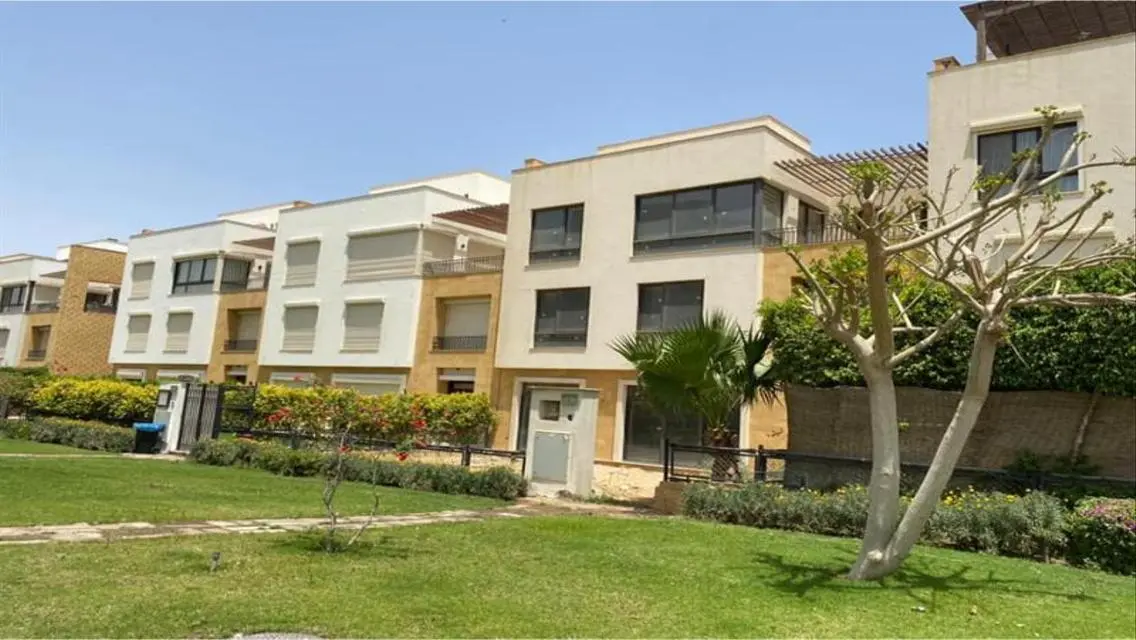 Fully finished APT 3BR 174m , RTM - SODIC West