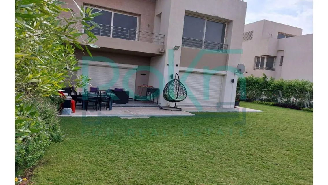 فاميلى هاوس  متشطب للبيع بكمبوند ذا كرون بالم هيلز
