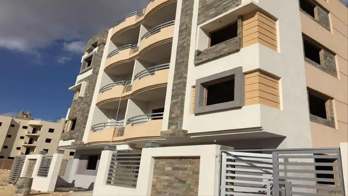 شقه للبيع في كمبوند ناميا الشيخ زايد متشطبه