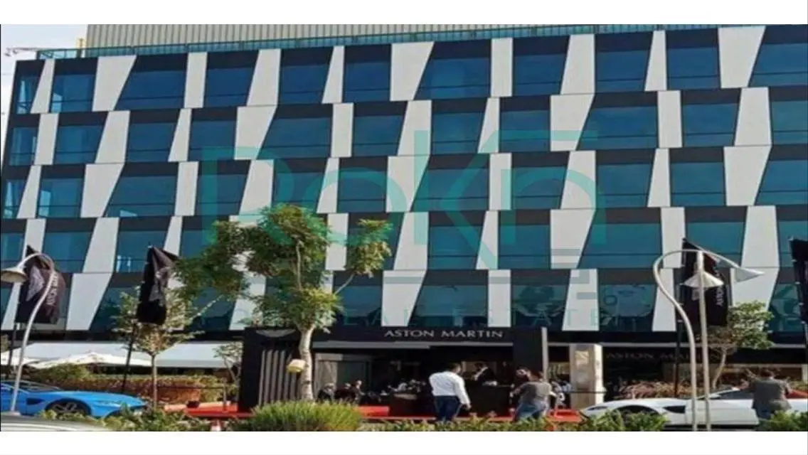 for sale office in Park Street Sheikh Zayed 290 m