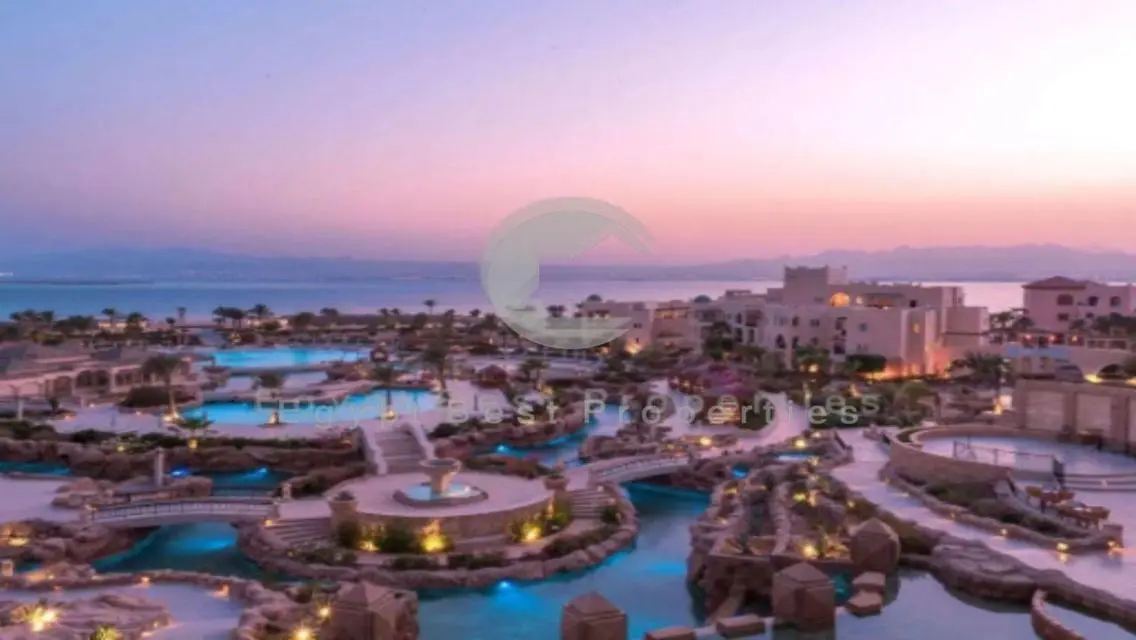شاليه للبيع متطشب في البحر الاحمر سوما باي مقدم10%