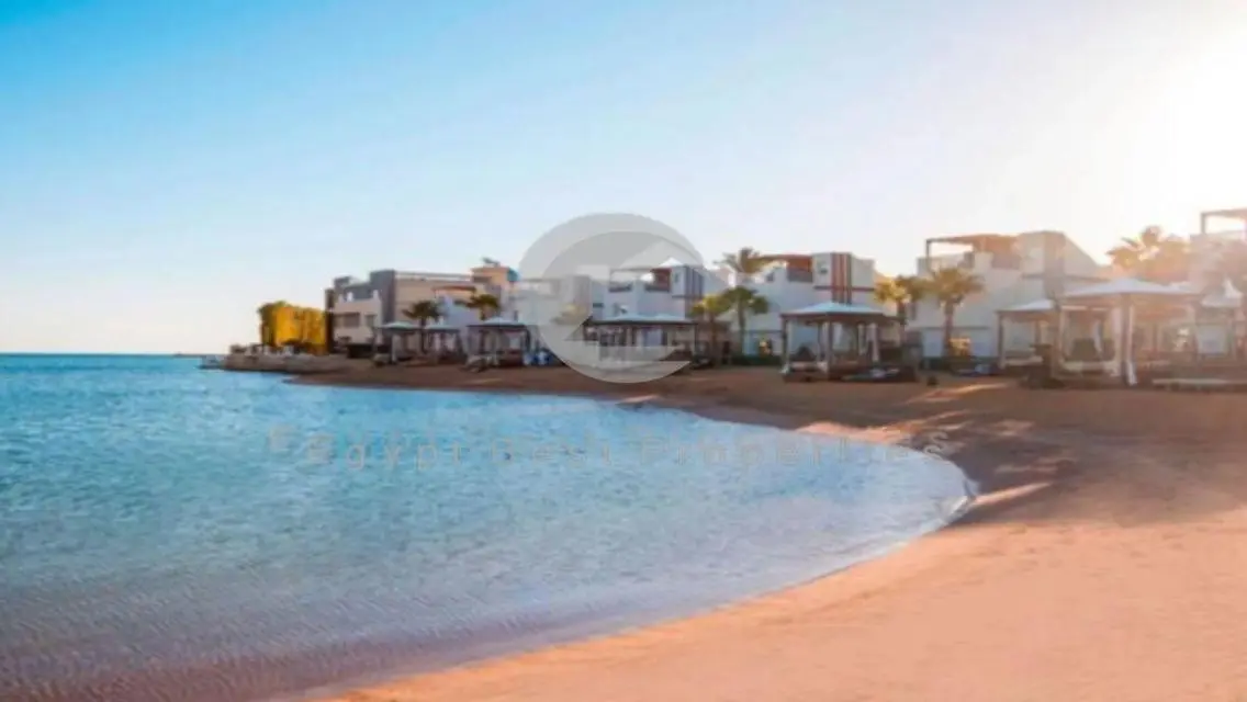 شاليه للبيع متطشب في البحر الاحمر سوما باي مقدم10%