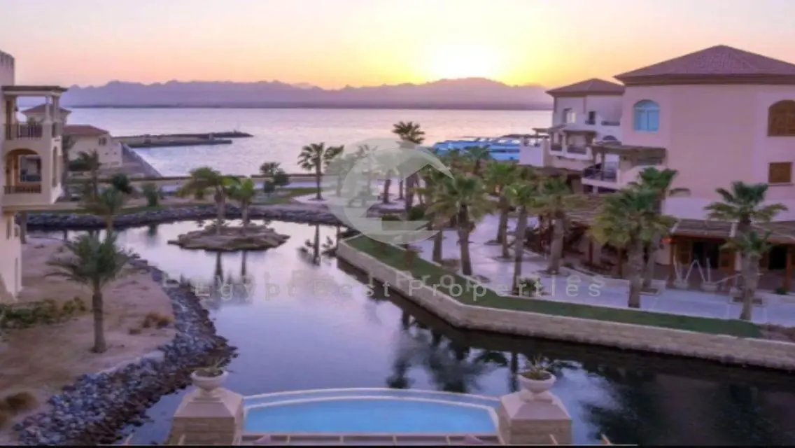 شاليه للبيع متطشب في البحر الاحمر سوما باي مقدم10%