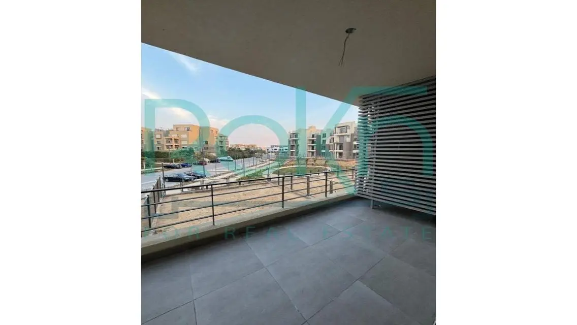 Fully finished apartment for sale in Palm parks
