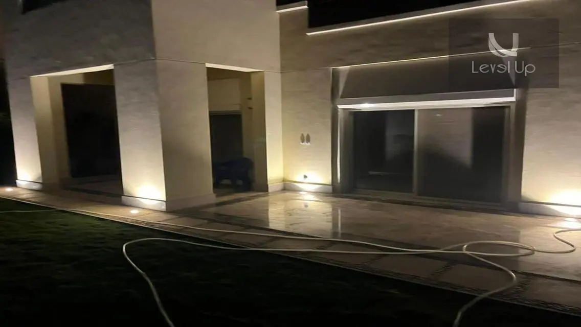 شقة فاخرة للبيع في منطقة مميزة